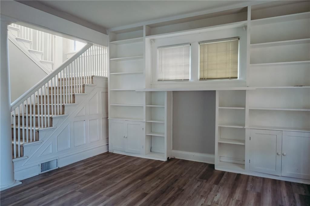 1912 Faraon Street — photo 5