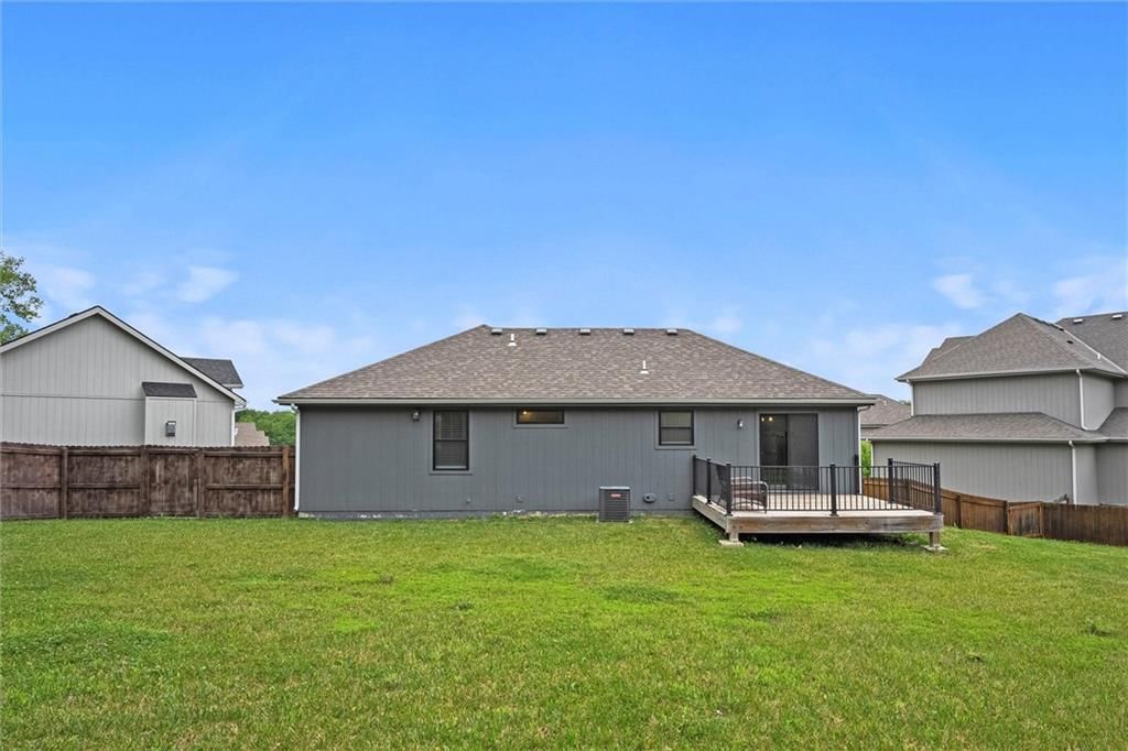 Photo 23 of 26 - 1800 NW Mya Court