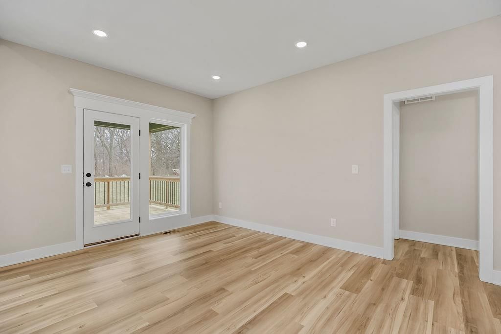 2305 LARKSPUR Lane — photo 7