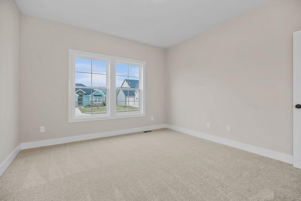 2305 LARKSPUR Lane — photo 11