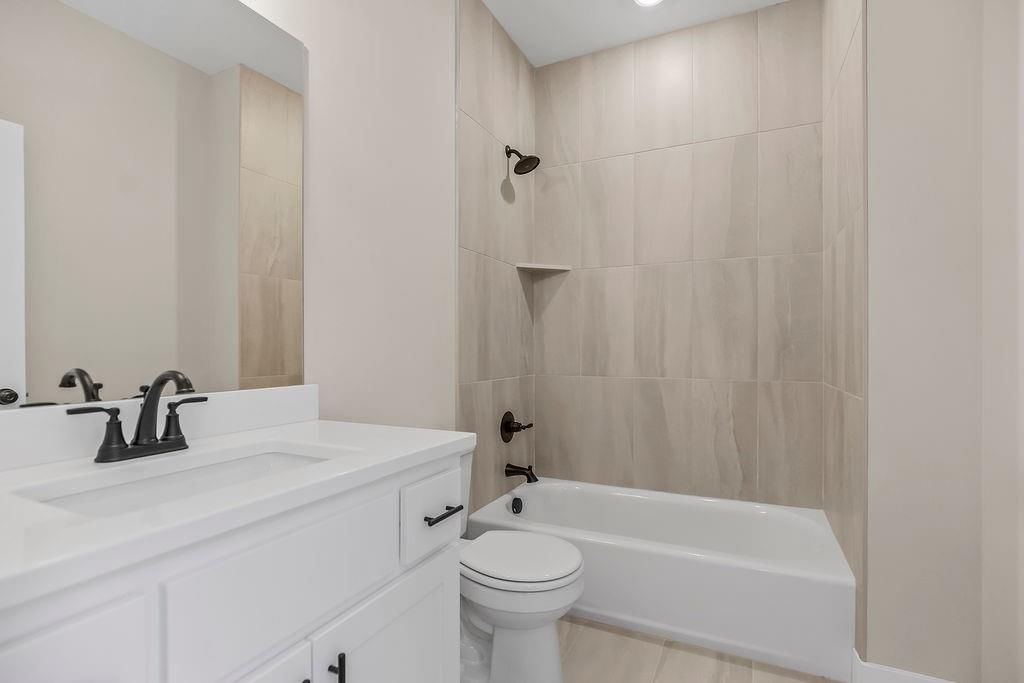 2305 LARKSPUR Lane — photo 12