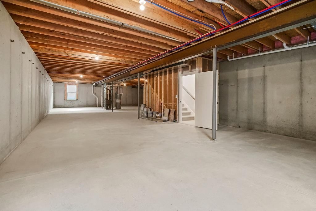 2305 LARKSPUR Lane — photo 23