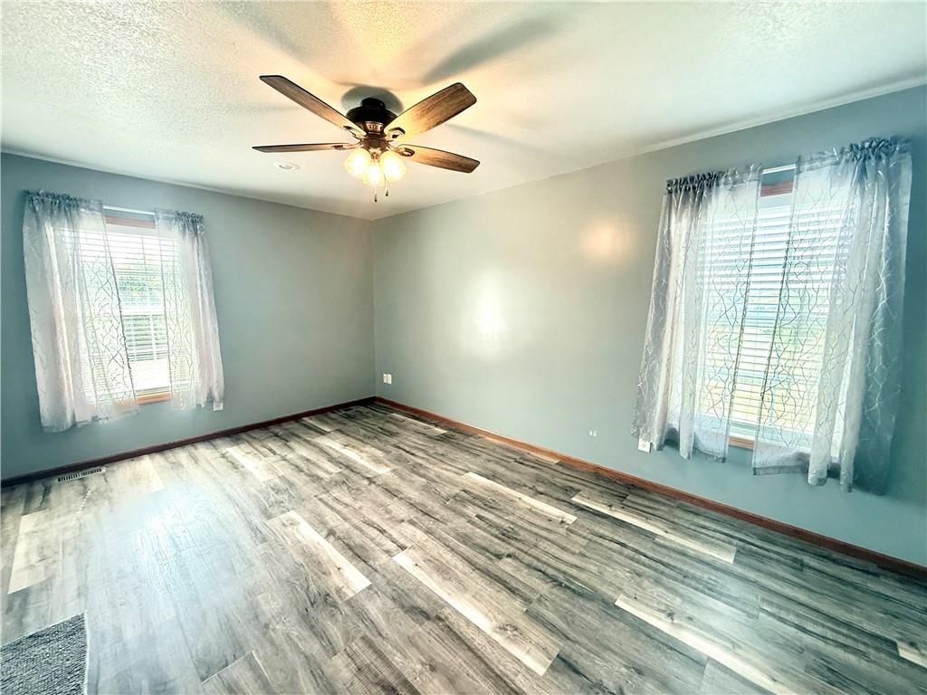 24555 Paradise Road — photo 16