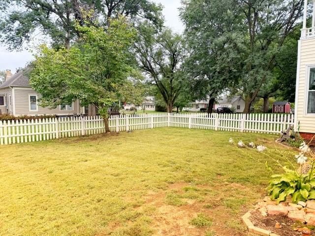 1110 McNary Street — photo 10