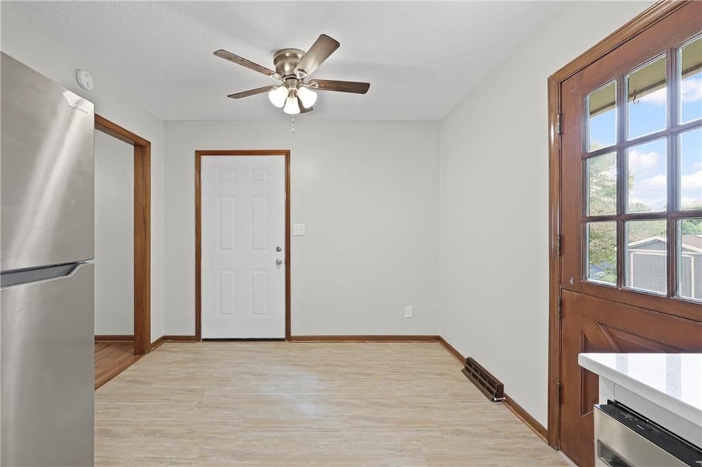3909 S Milton Drive — photo 6