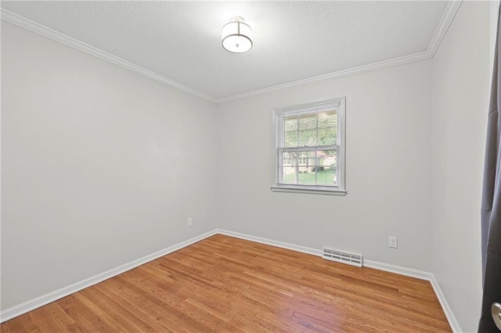 3909 S Milton Drive — photo 7