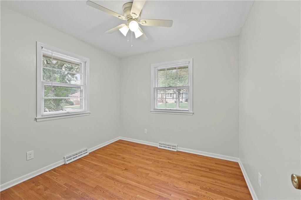 3909 S Milton Drive — photo 9