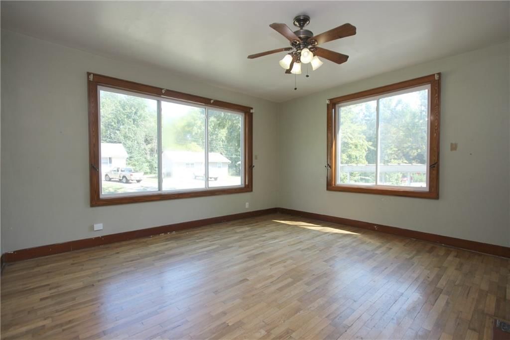 406 E Culton Street — photo 4