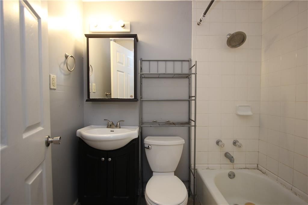 406 E Culton Street — photo 10
