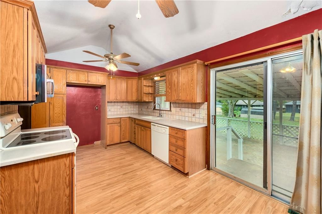 1305 S Ward Parkway — photo 6