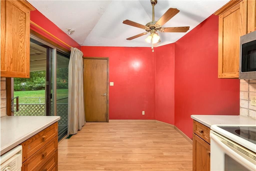 1305 S Ward Parkway — photo 10