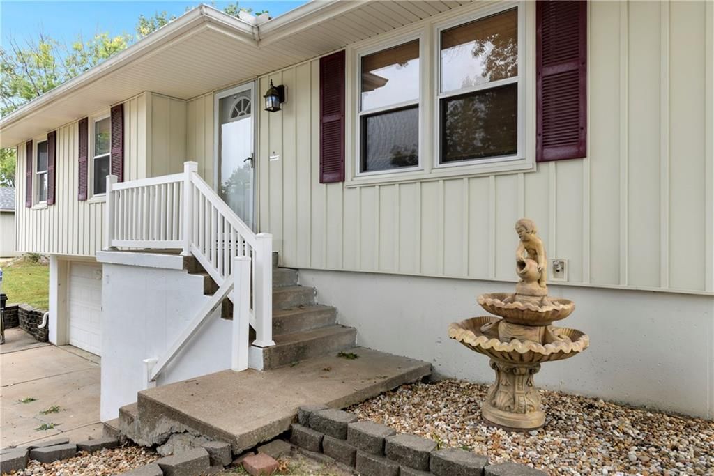 1305 S Ward Parkway — photo 26