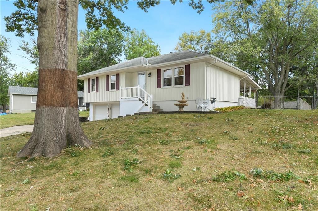 1305 S Ward Parkway — photo 27