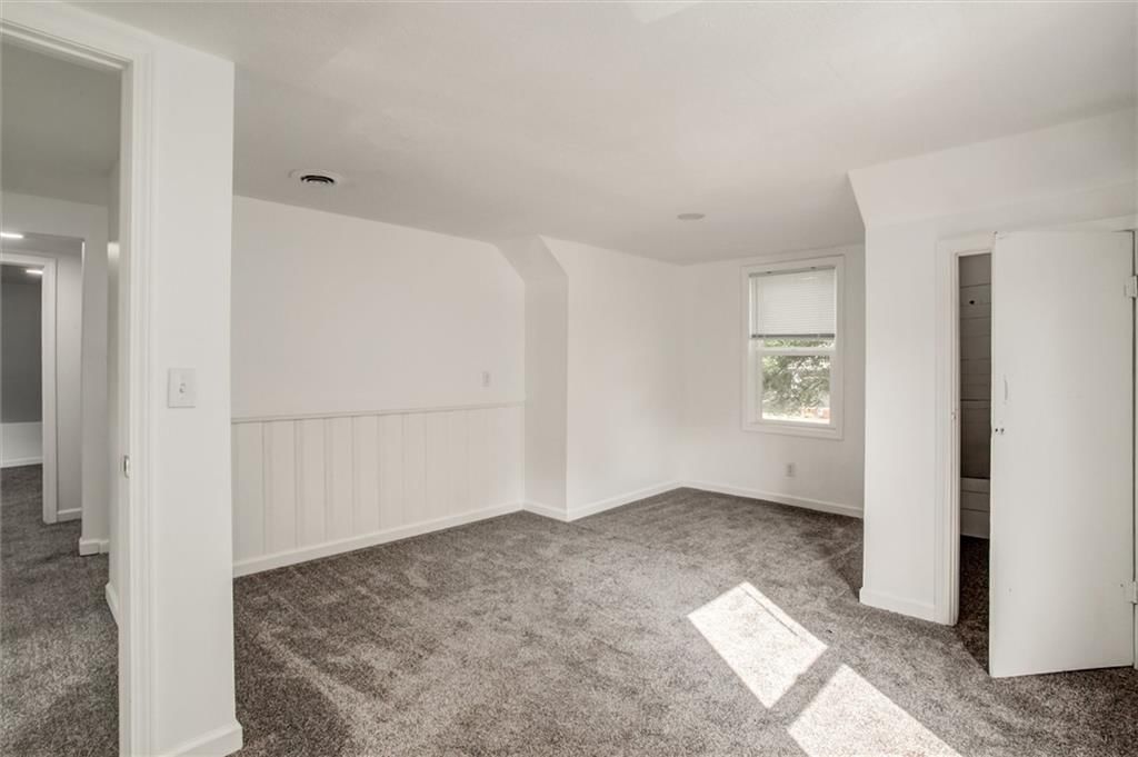 463 E Mill Street — photo 13