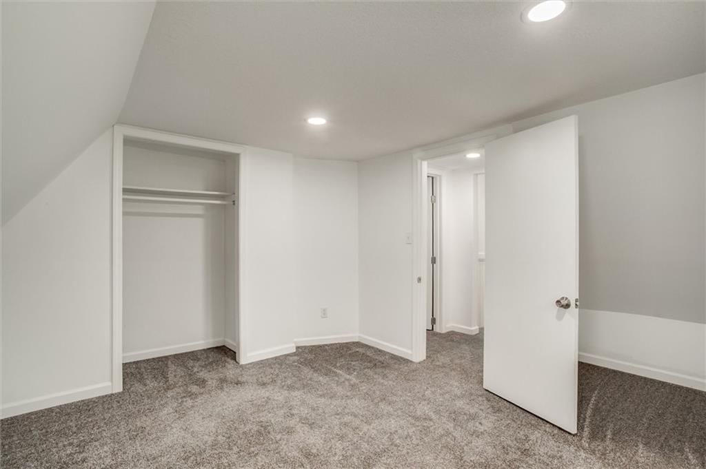 463 E Mill Street — photo 14