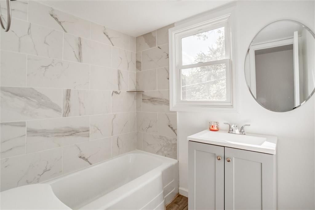 463 E Mill Street — photo 16