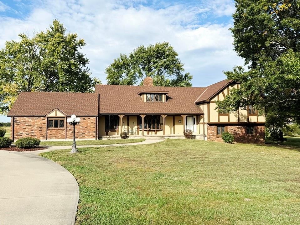 3185 E 336 Road, El Dorado Springs, MO