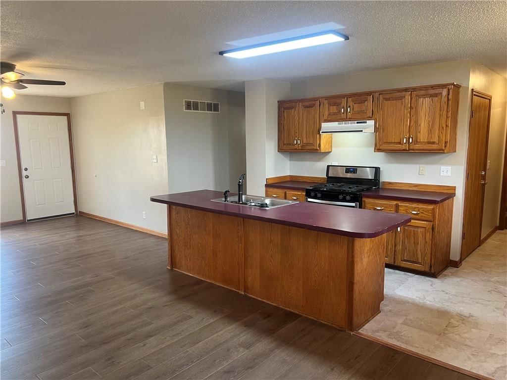 21414 155 Street — photo 2