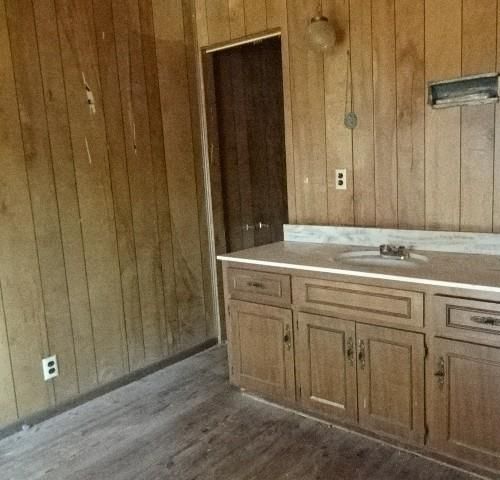 Photo 9 of 12 - 5114 PITKIN Avenue