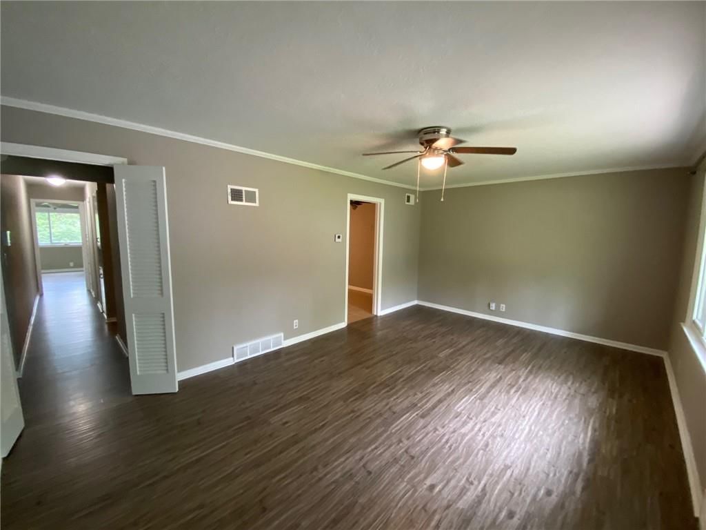 8812 E 72nd Terrace — photo 9