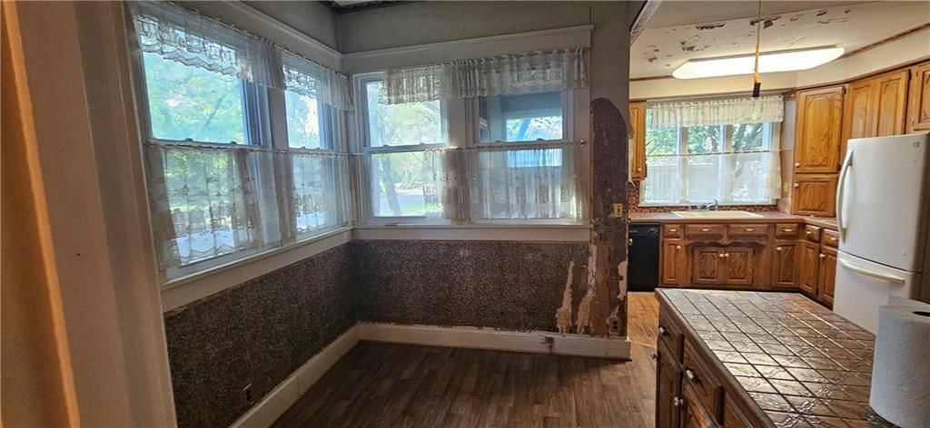 1101 W Broadway Boulevard — photo 13