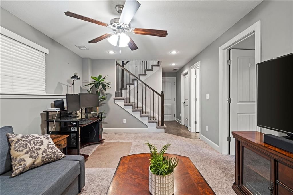 119 SW Hanging Garden Street — photo 21
