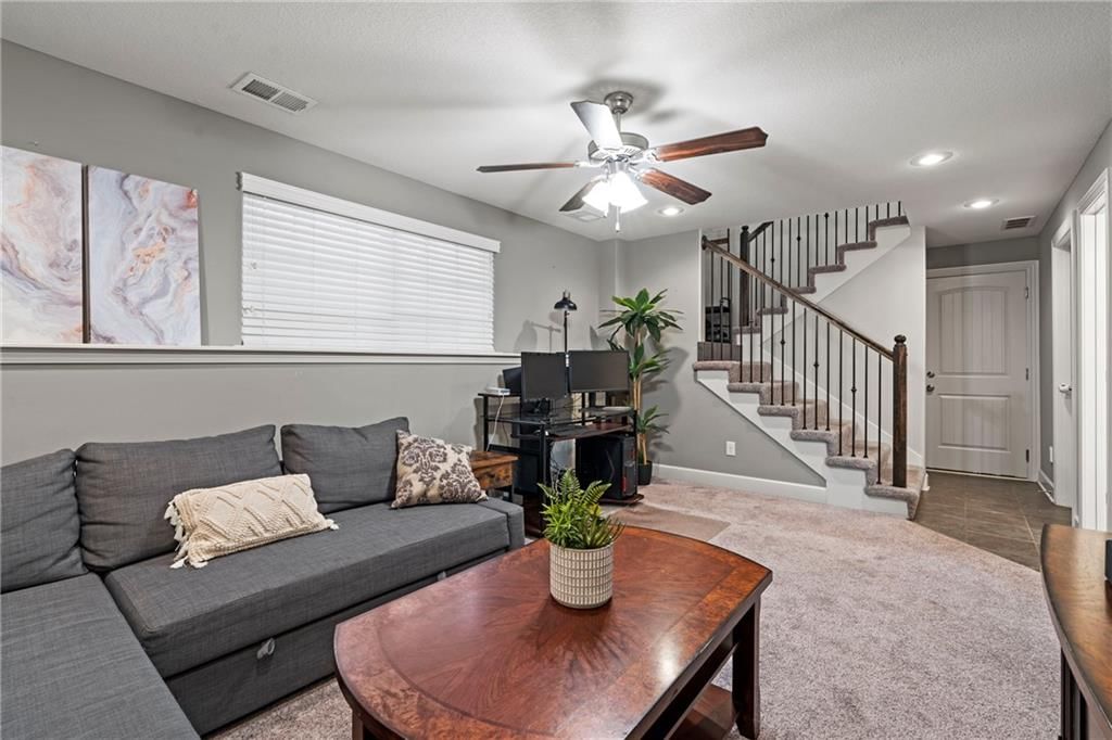 119 SW Hanging Garden Street — photo 22