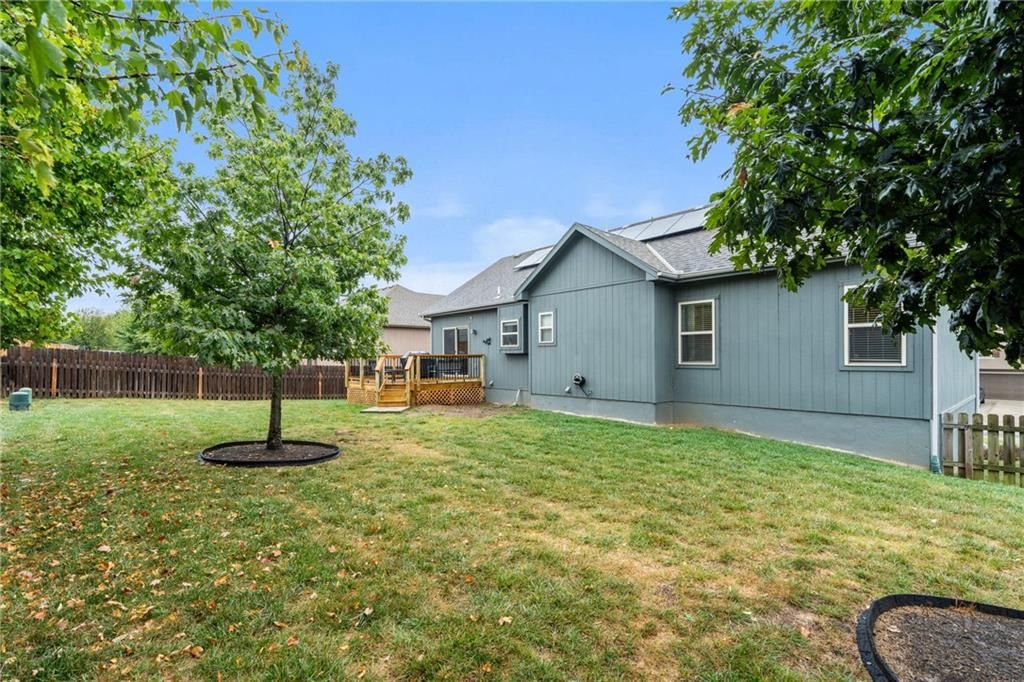 119 SW Hanging Garden Street — photo 30