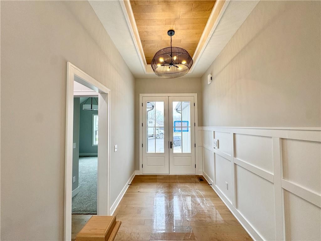 5888 NW Black Oak Court — photo 2