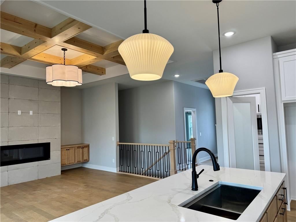 5888 NW Black Oak Court — photo 4