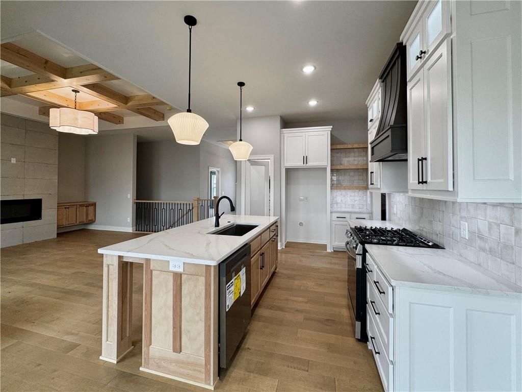 5888 NW Black Oak Court — photo 7