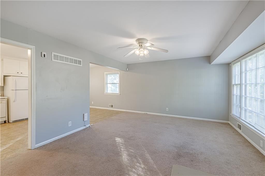 10200 Fremont Avenue — photo 6