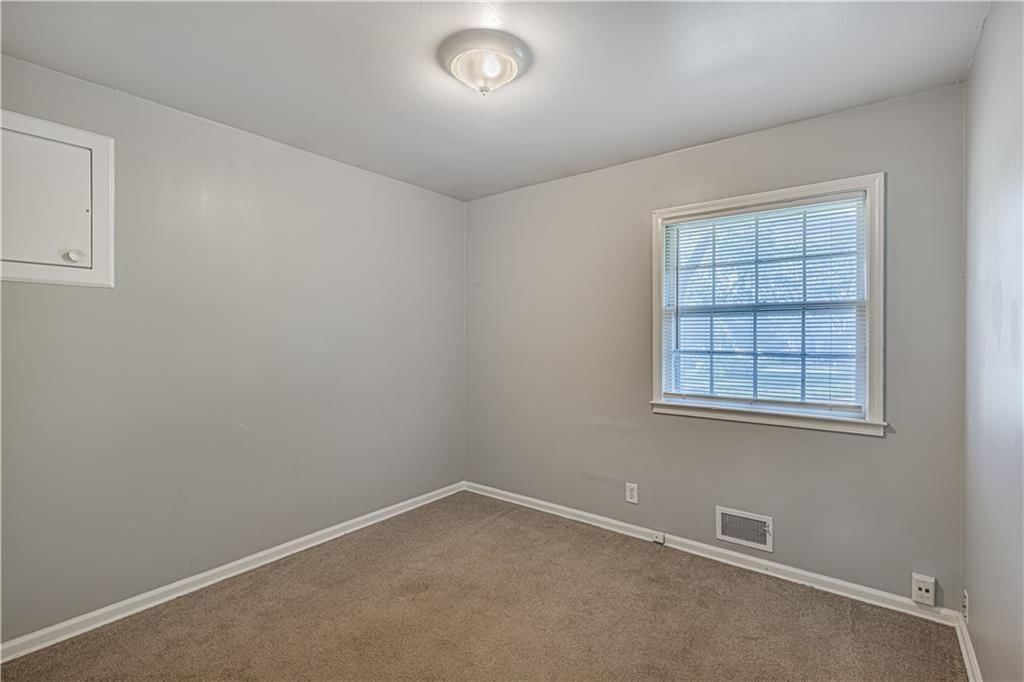 10200 Fremont Avenue — photo 17