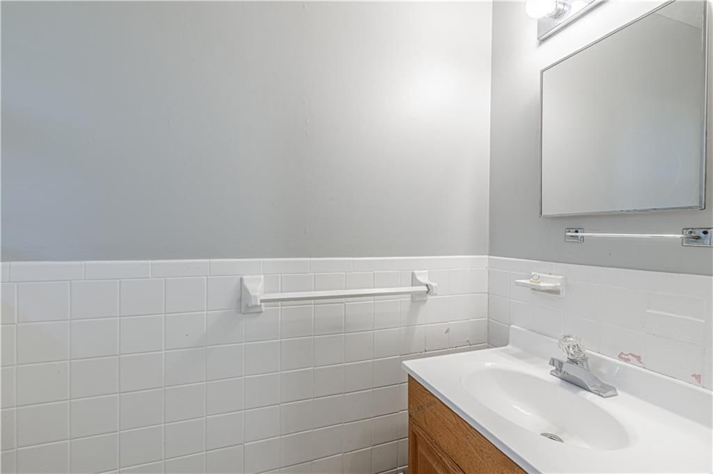 10200 Fremont Avenue — photo 24