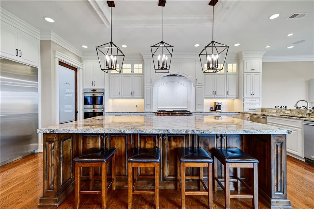 18111 Melrose Drive — photo 11