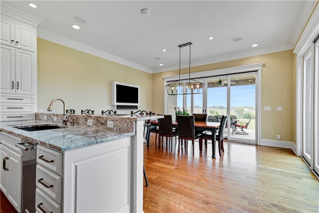 18111 Melrose Drive — photo 16