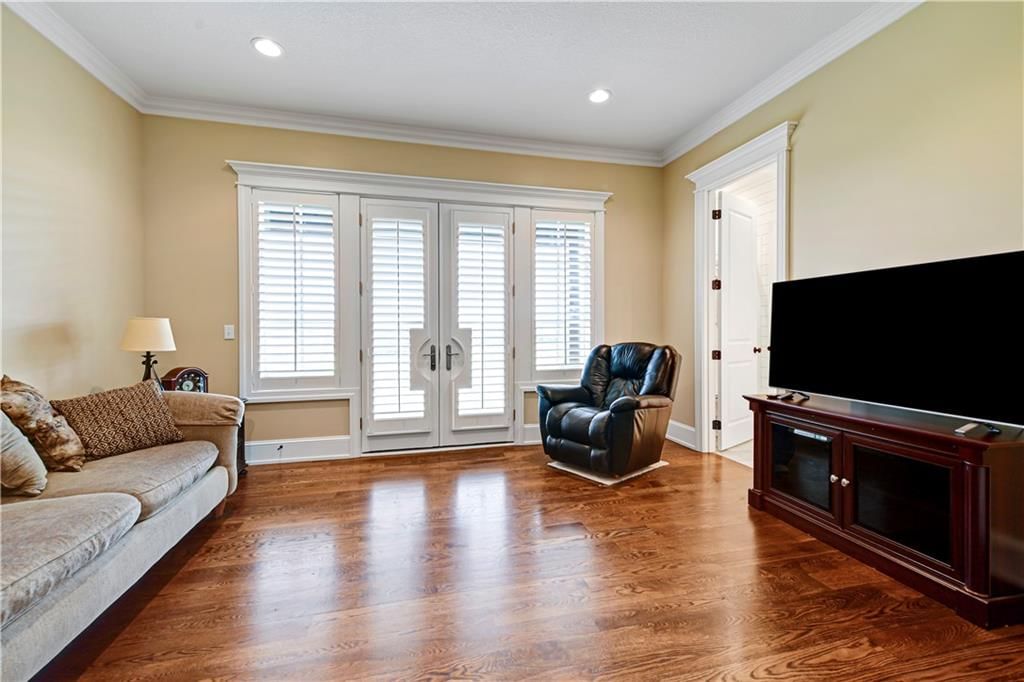 18111 Melrose Drive — photo 19