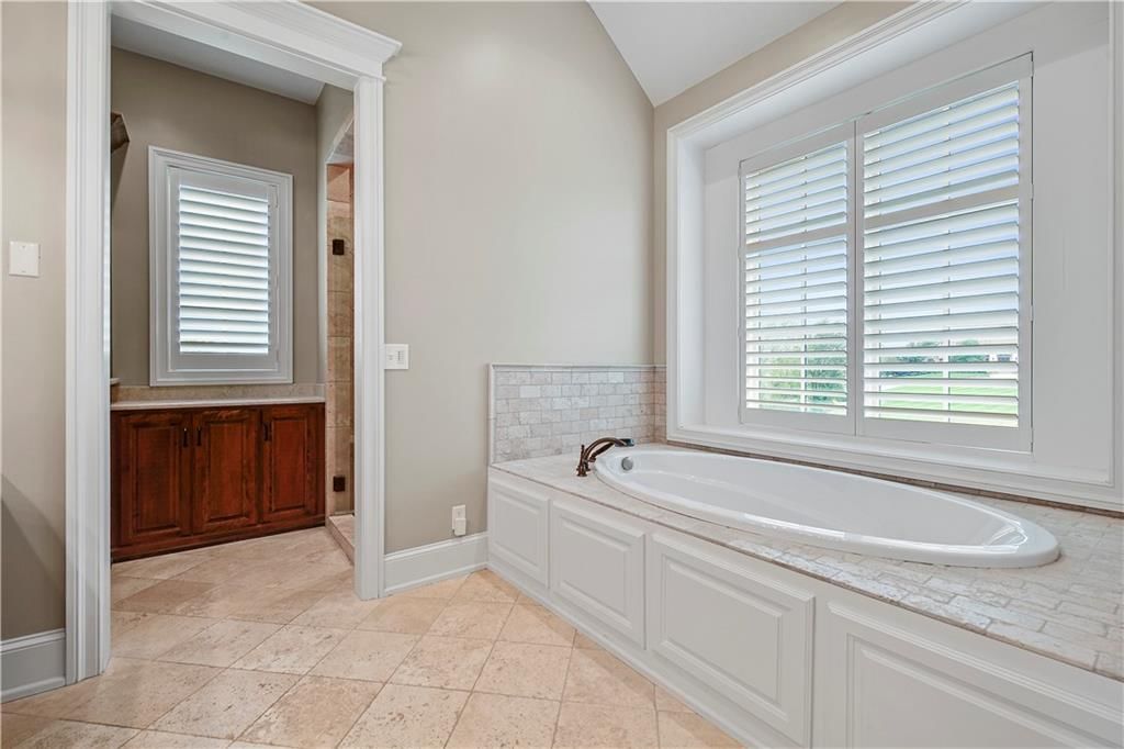18111 Melrose Drive — photo 23