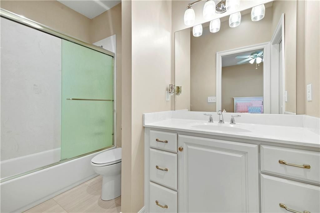 18111 Melrose Drive — photo 43