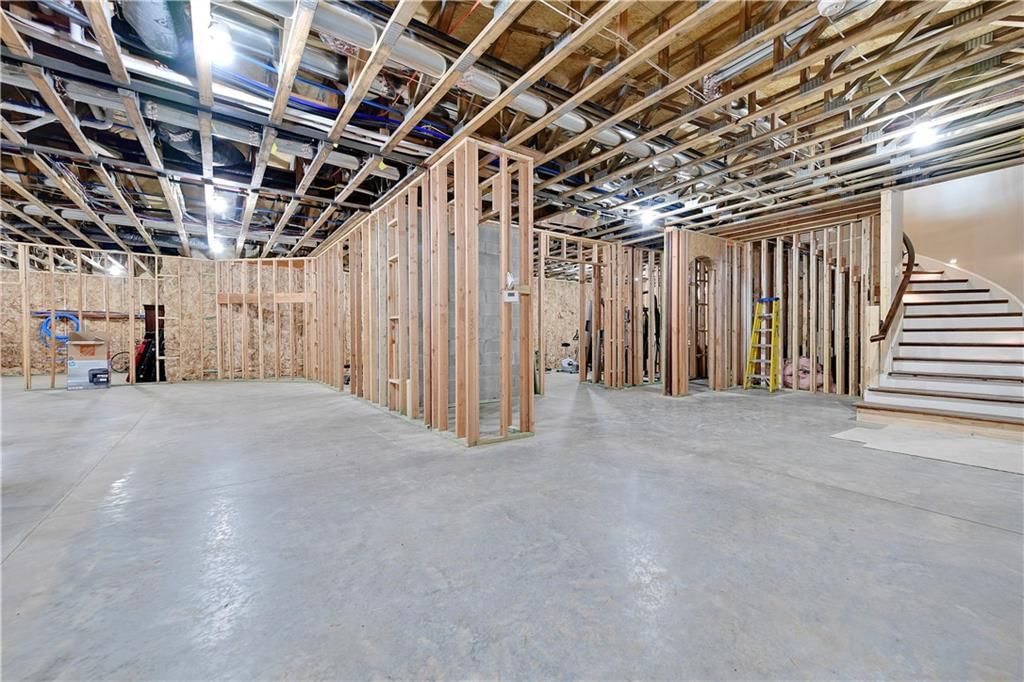 18111 Melrose Drive — photo 50