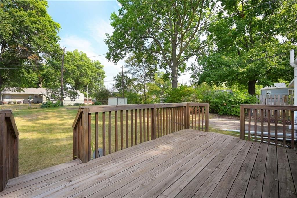 100 NW 64th Terrace — photo 4
