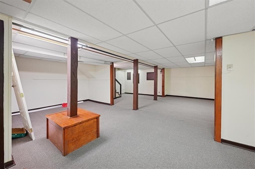 408 Delaware Street — photo 31