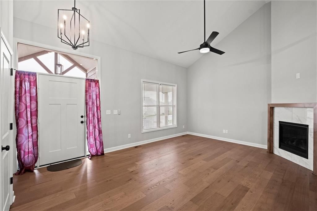 1805 Garden Court — photo 7