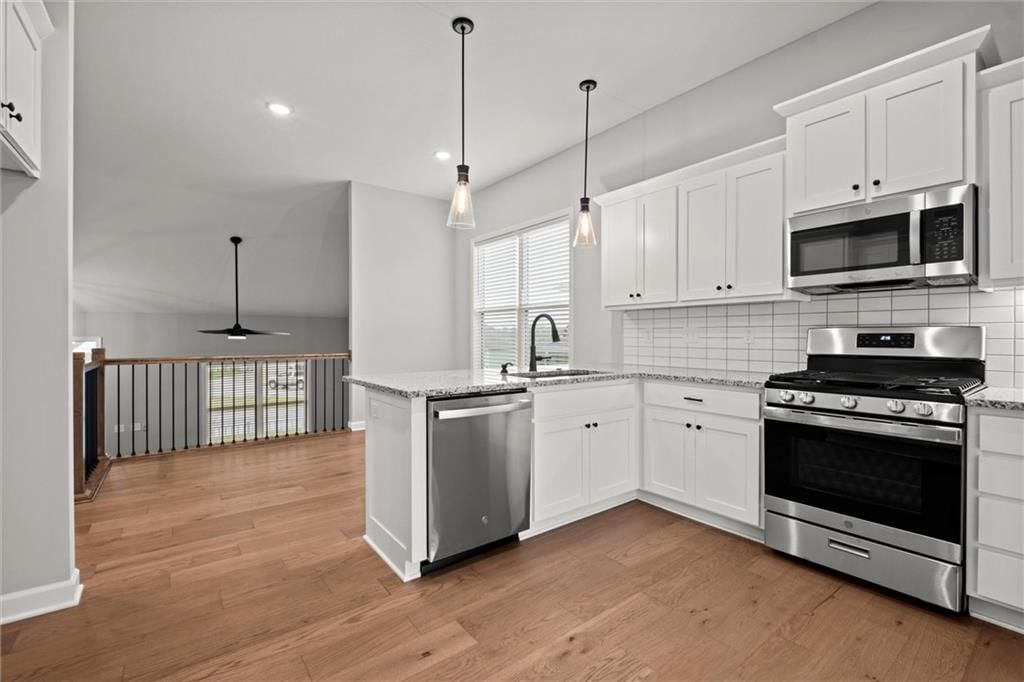 1805 Garden Court — photo 10