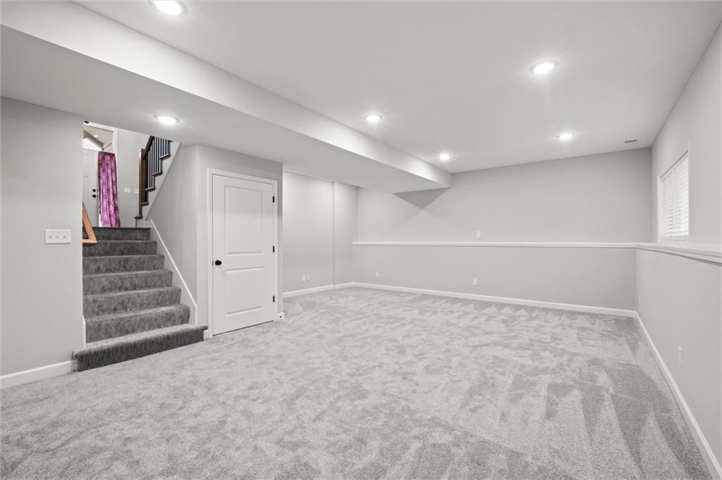 1805 Garden Court — photo 22