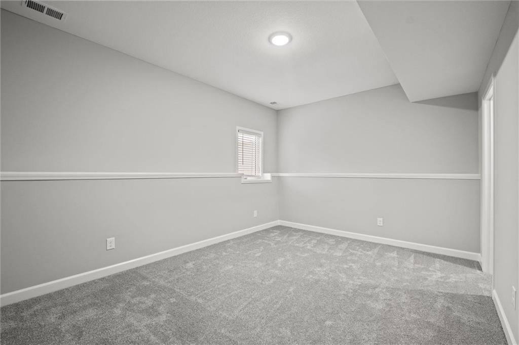 1805 Garden Court — photo 24