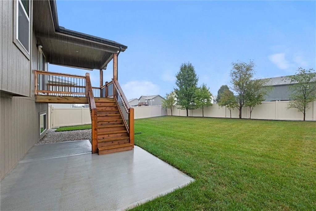1805 Garden Court — photo 29
