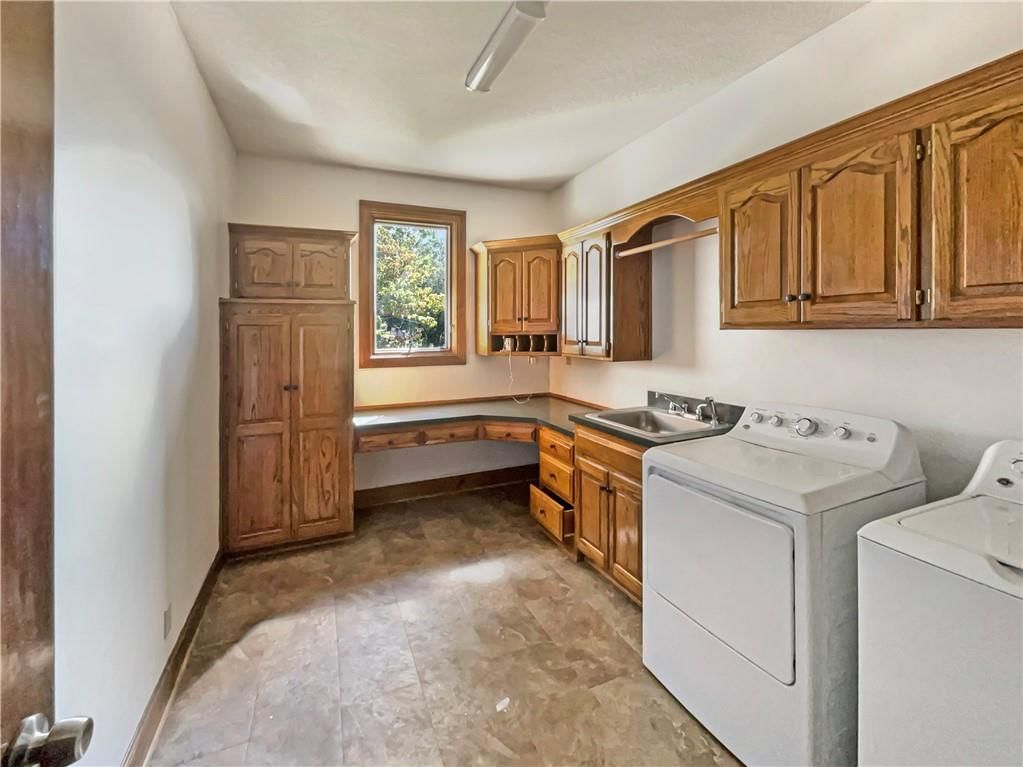 4940 Alden Street — photo 20