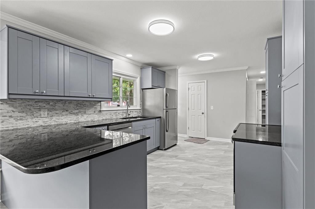 404 N Washington Street — photo 6