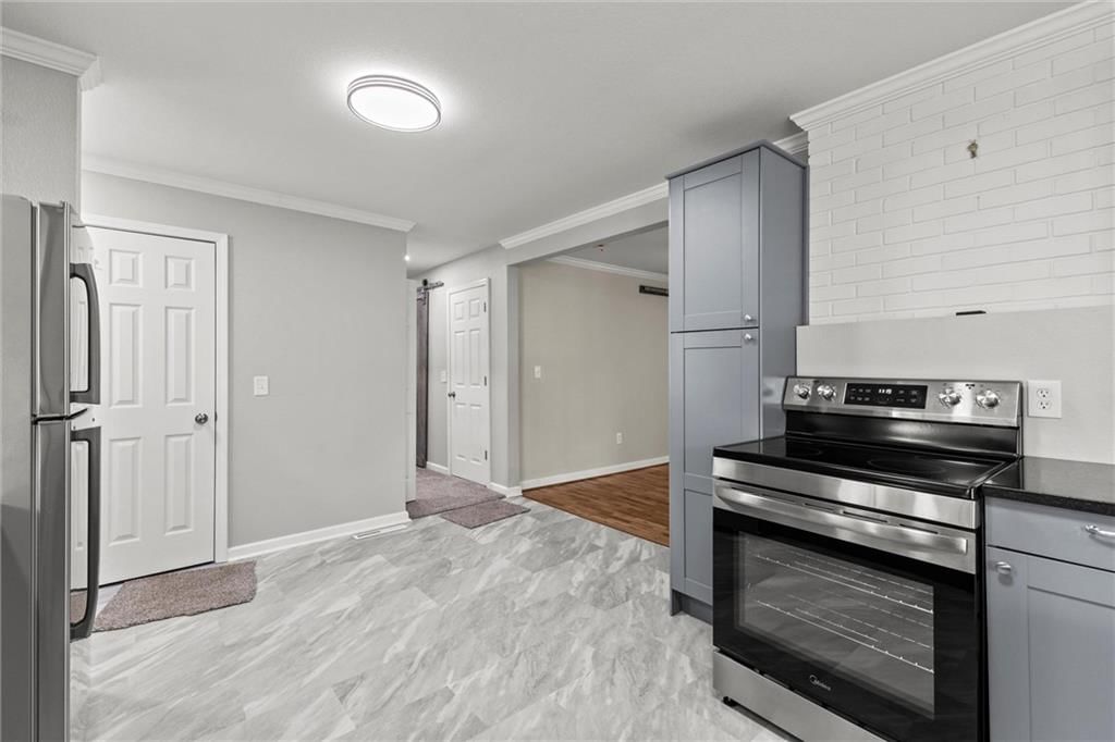 404 N Washington Street — photo 8